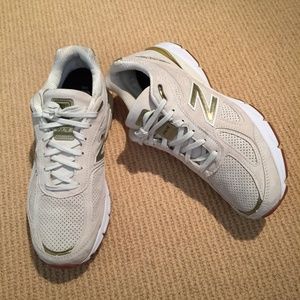Men's New Balance 990 shoes, sz 11